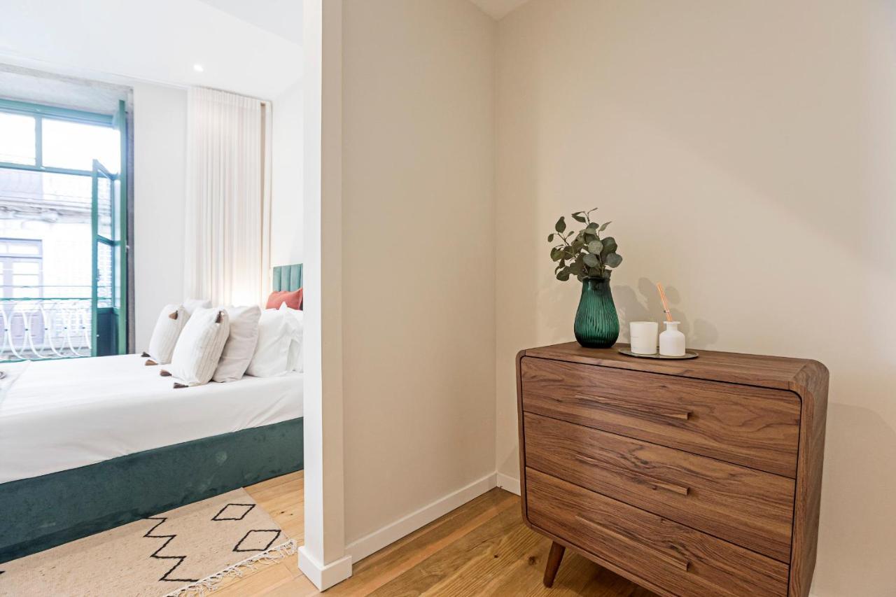 Brand New 4Br W/ 200Yrs Of History In Central Porto By Lovelystay Bagian luar foto